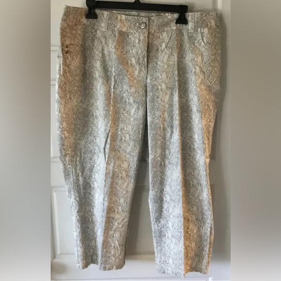 NWT Chicos Womens Jacket Size Small Grey Snake Print Linen Blend with pa… - Picture 3 of 8